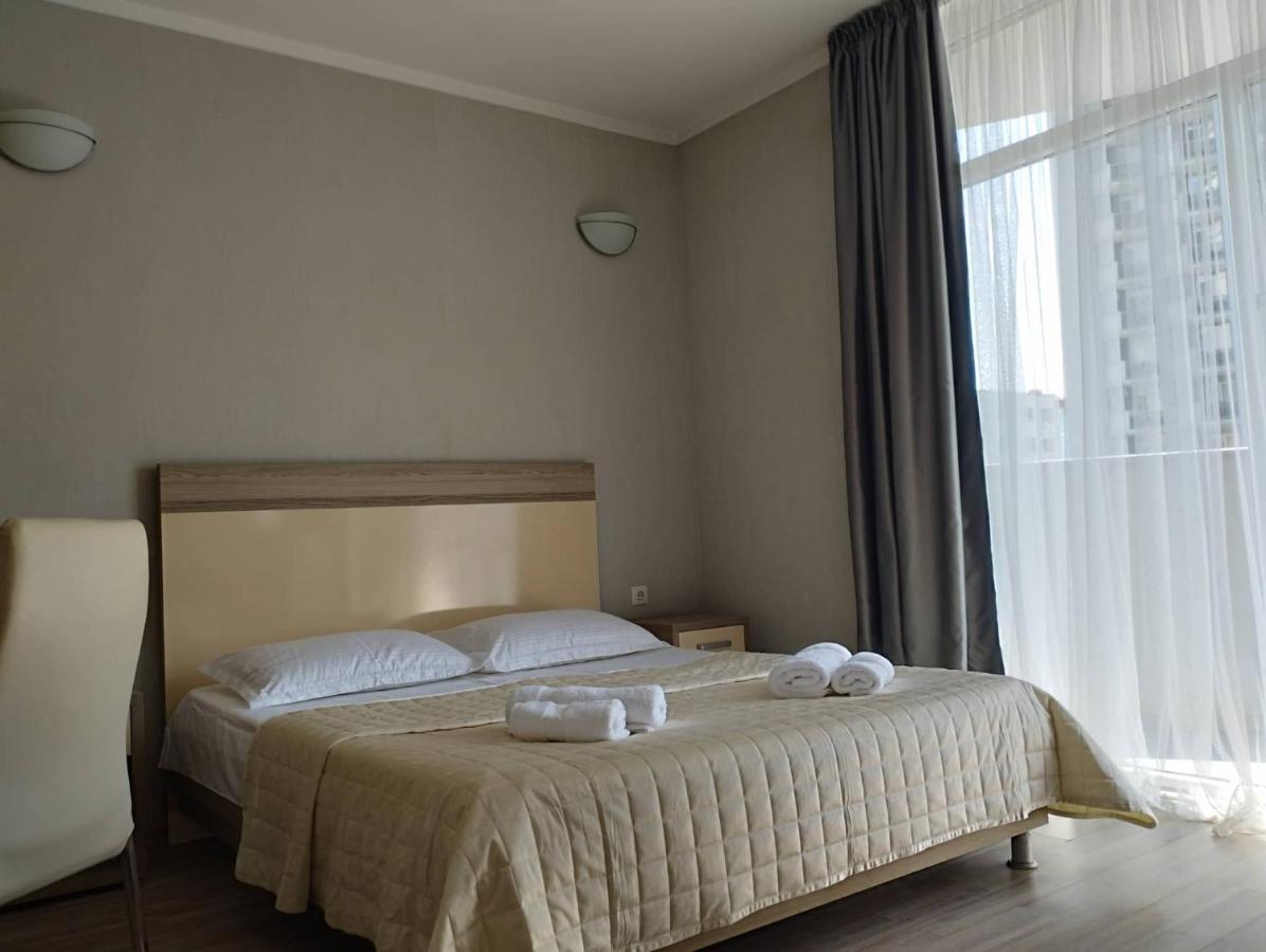 Apartment In Orbi Sea Tower For Rent Batumi Eksteriør bilde