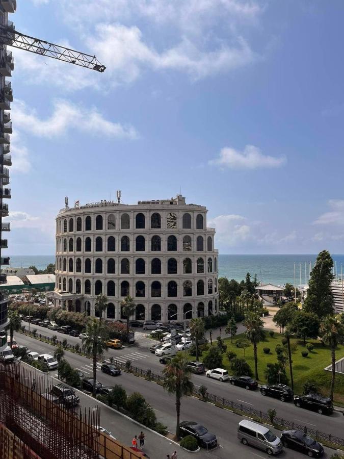 Apartment In Orbi Sea Tower For Rent Batumi Eksteriør bilde
